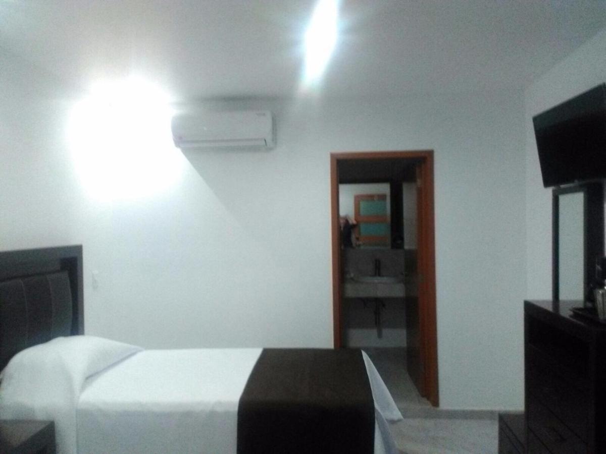 Hotel MAC7 Aguascalientes Buitenkant foto
